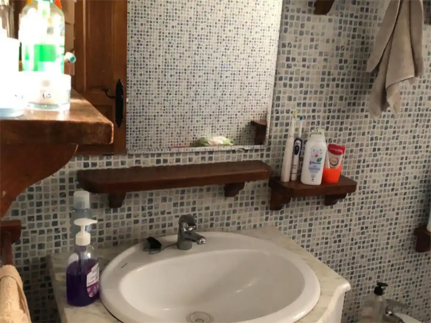 Baño de Piso en venta en Villar de Cañas con Jardín privado, Trastero y Piscina