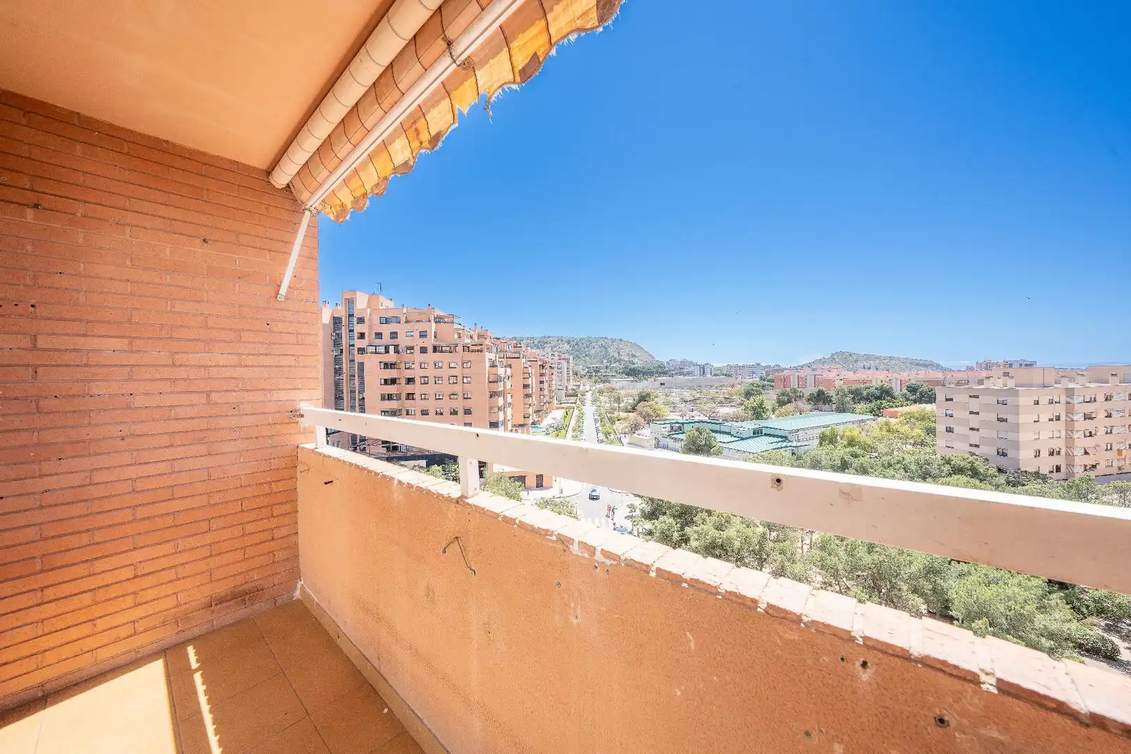 Wohnung mit Terrasse zum Verkauf in Garbinet - Vistahermosa, imagen 16