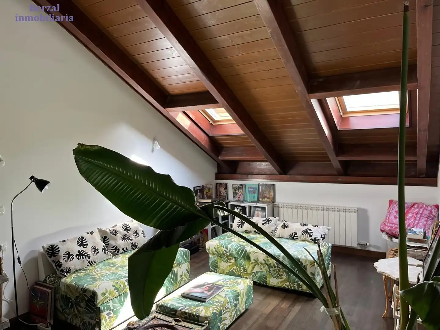 Living room of Duplexes for sale in Sojuela  with Heating, Private garden and Terrace