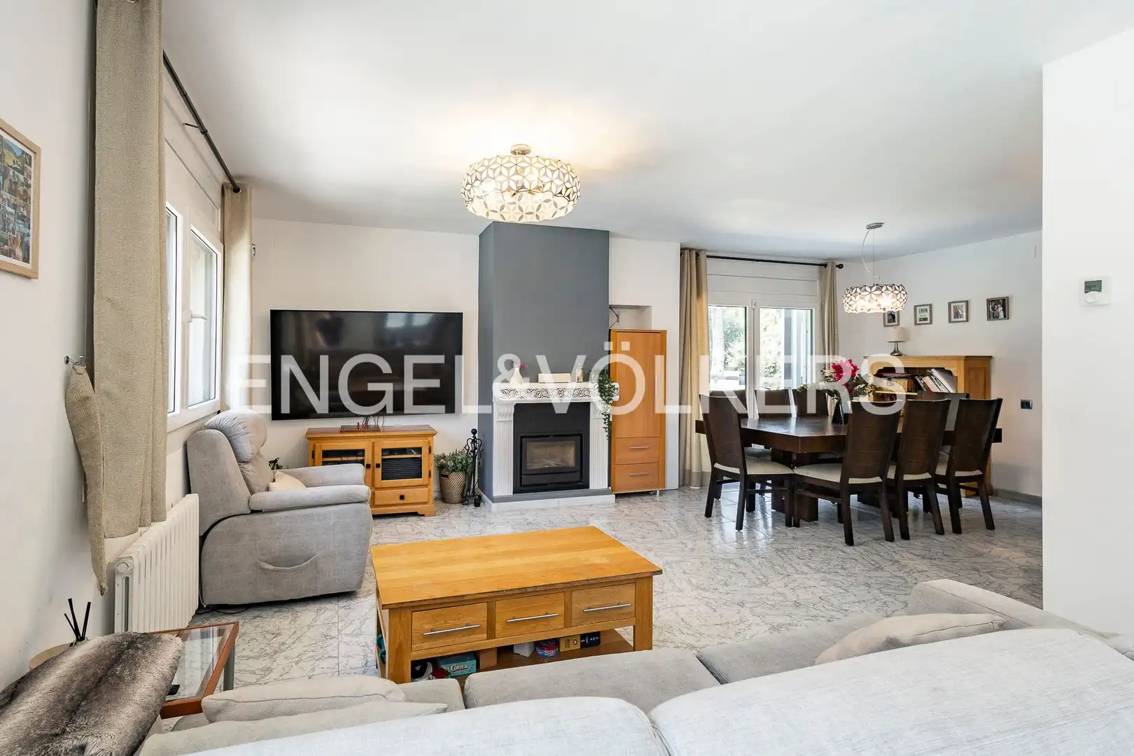 Living room of Houses for sale in Castelldefels  with Air Conditioner, Heating and Swimming Pool