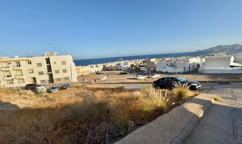Residential land for sale in Calle Miguel Cervantes 3, imagen 2
