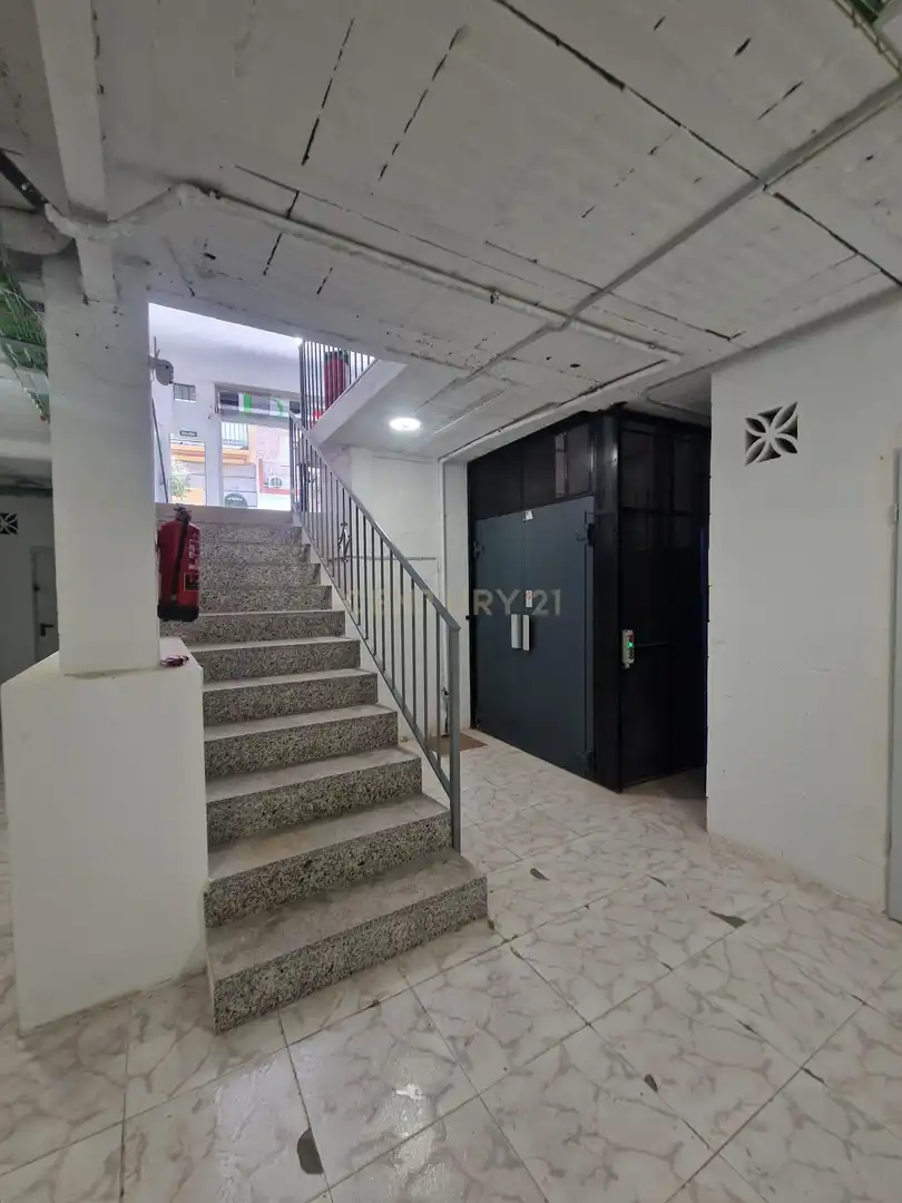 Local comercial en venta en CL SEVILLA 6 ED. SEVILLA FUENGIROLA (MÁLAGA) 12, imagen 10