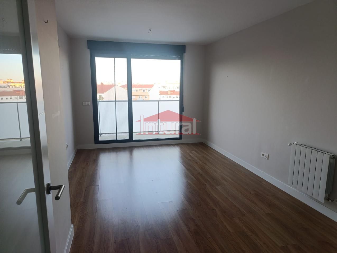 Dormitori de Pis de lloguer en  Albacete Capital amb Aire condicionat, Calefacció i Balcó