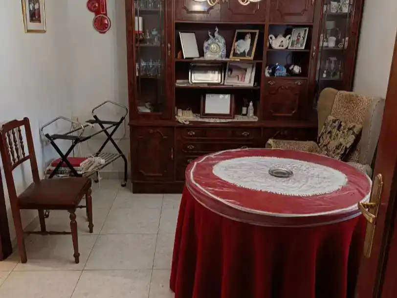 Comedor de Piso en venta en Roales de Campos con Jardín privado, Amueblado y Balcón