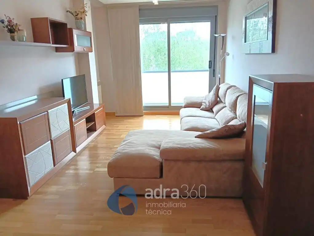 Sala de estar de Piso en venta en  Logroño con Calefacción, Terraza y Trastero