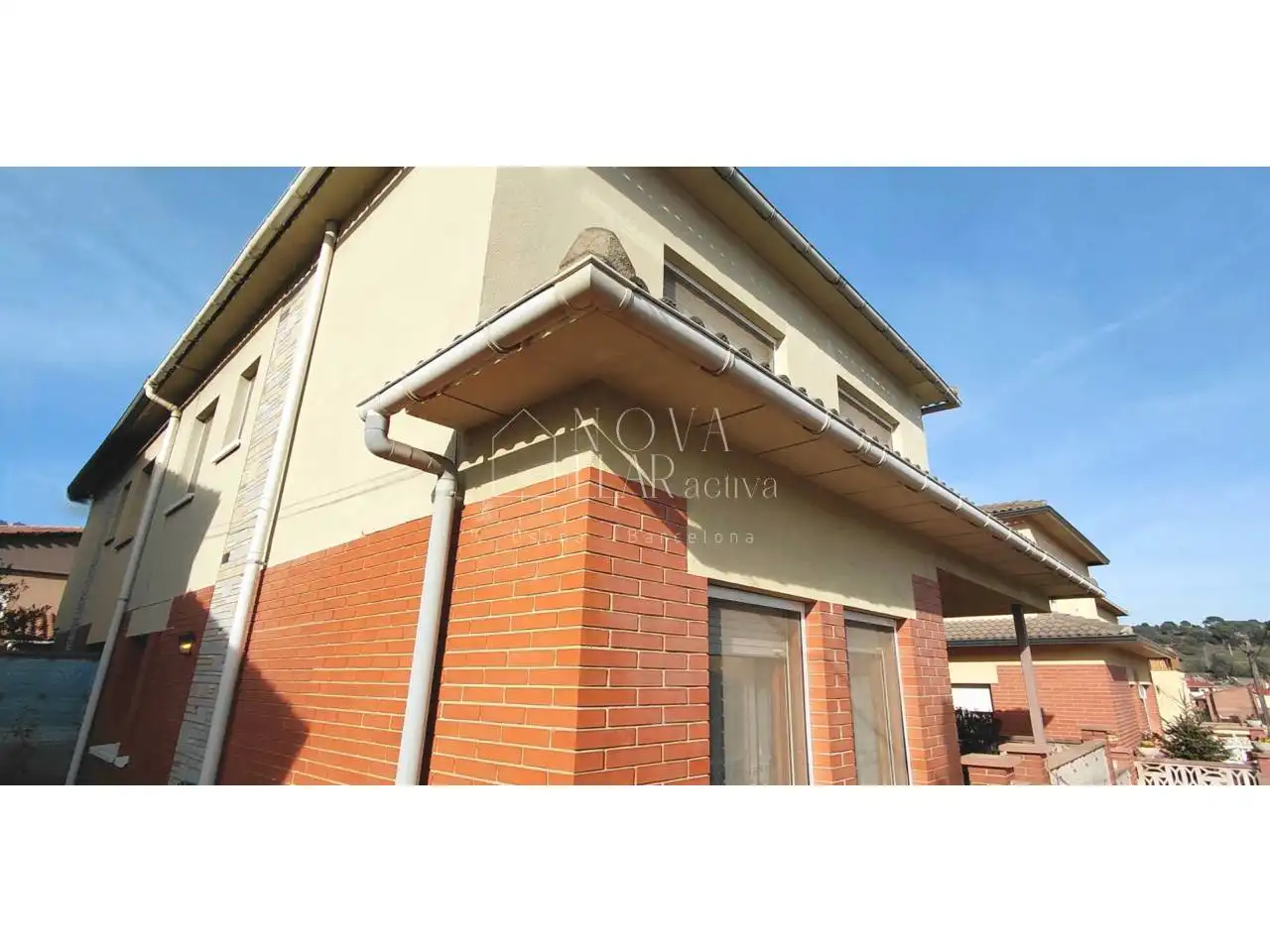 Vista exterior de Casa o xalet en venda en Centelles amb Aire condicionat, Calefacció i Terrassa
