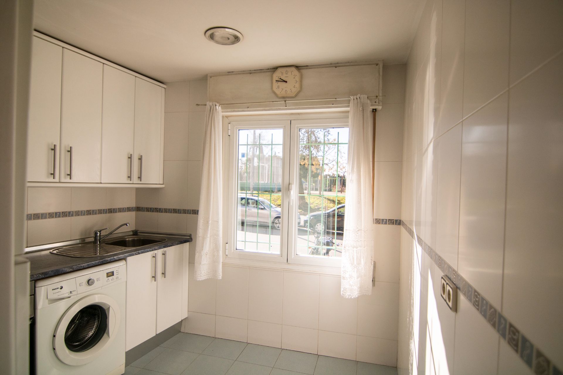 Cocina de Piso en venta en  Madrid Capital con Aire acondicionado, Calefacción y Amueblado