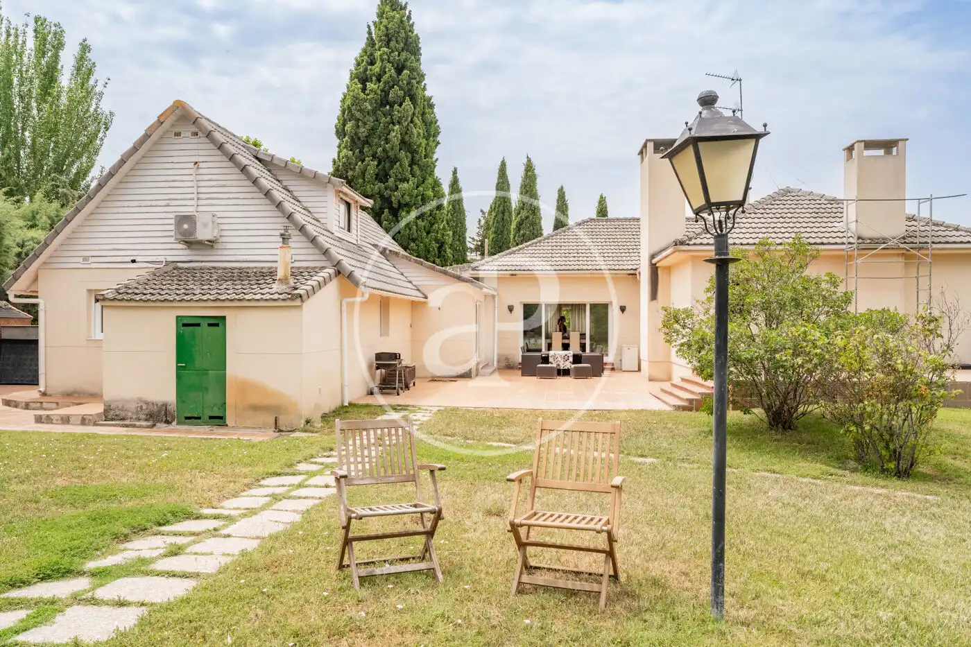 Jardí de Casa o xalet en venda en Boadilla del Monte amb Calefacció, Jardí privat i Traster