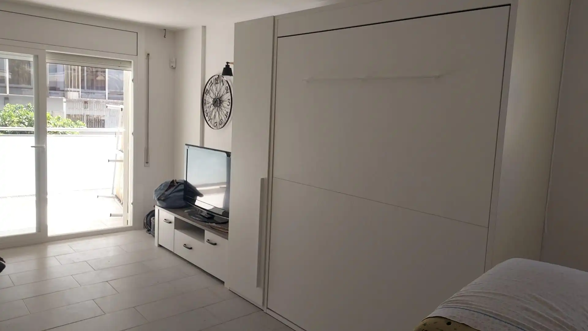 Habitación de Apartamento en venta en Salou con Jardín privado, Terraza y Amueblado