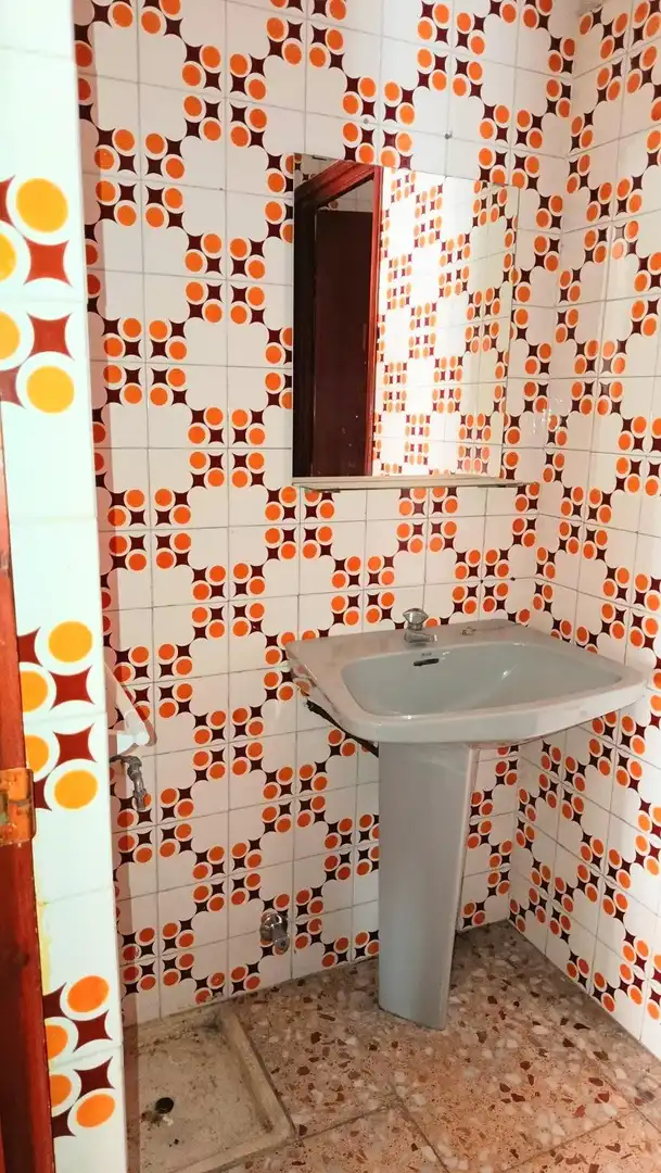 Baño de Oficina de alquiler en Elche / Elx con Aire acondicionado
