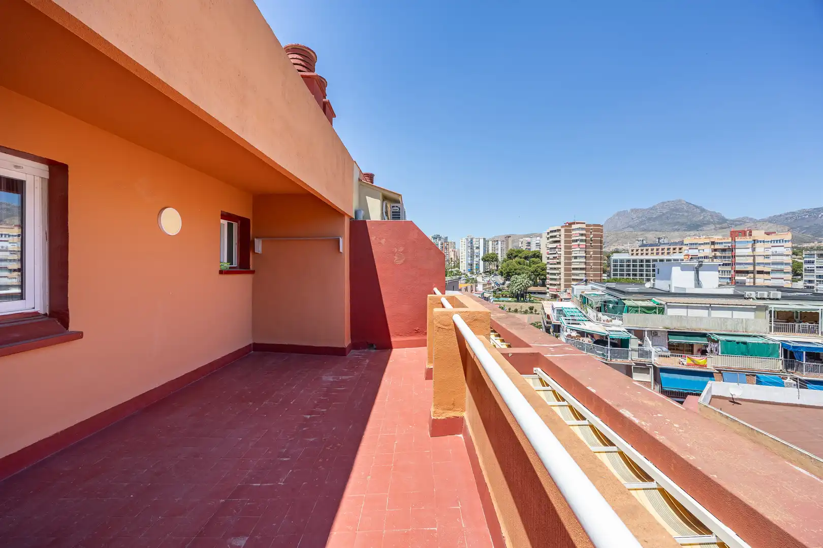 Terraza de Ático en venta en Benidorm con Amueblado