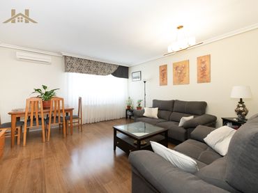 Flat with lift for sale in Avenida de Baunatal