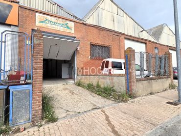 Nave industrial in vendita a Hervencias Altas - El Pinar