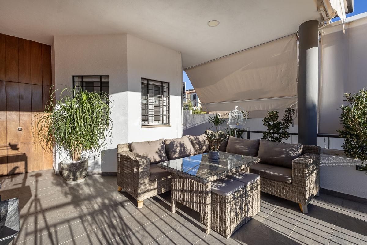 Terraza de Casa o chalet en venta en Gójar con Aire acondicionado, Calefacción y Jardín privado