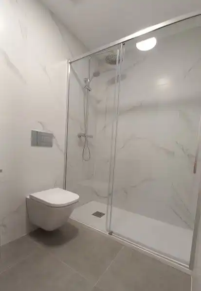 Bany de Pis en venda en A Coruña Capital 