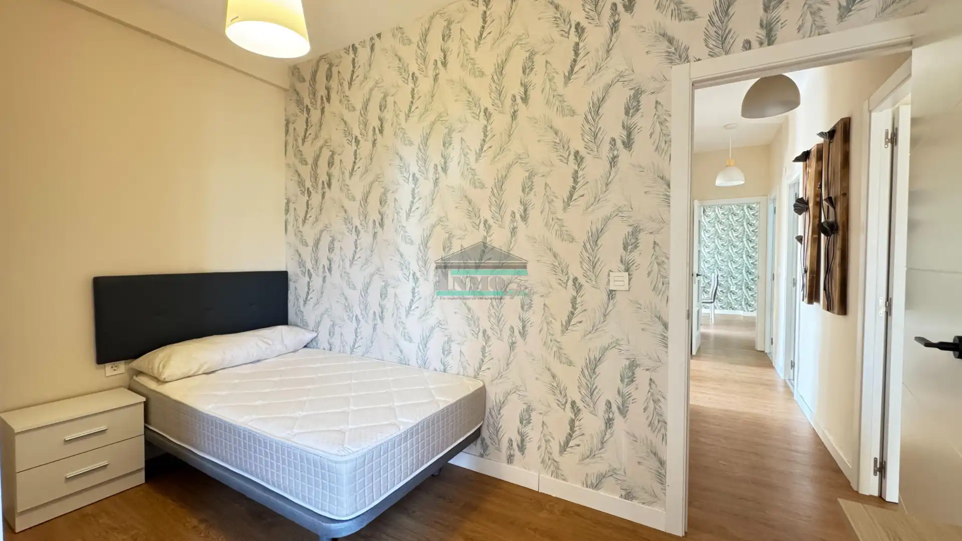 Bedroom of Flat for rent in Granada  with Air Conditioner, Heating and Terrace