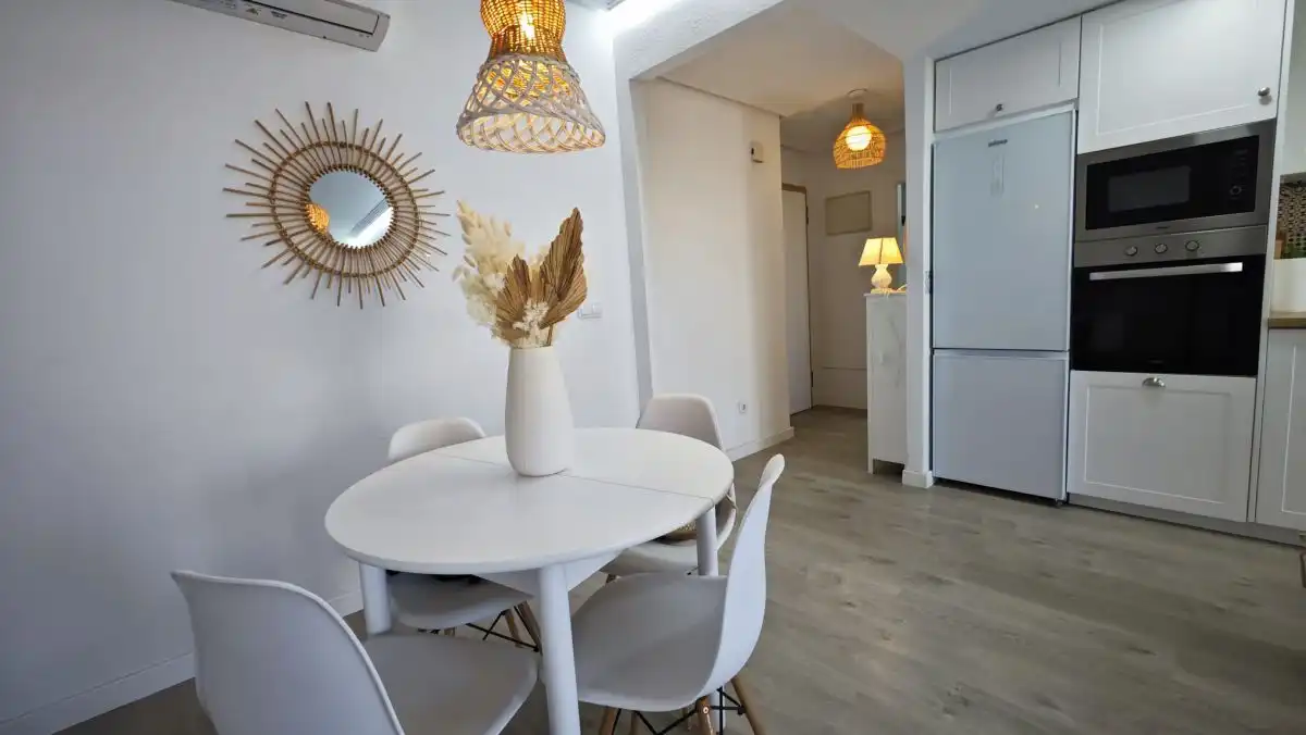 Dining room of Apartments for rent in Elche / Elx  with Air Conditioner, Heating and Terrace