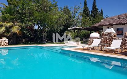 Piscina de Casa o xalet en venda en L'Eliana amb Aire condicionat, Calefacció i Jardí privat
