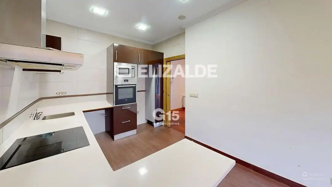 Piso en venta en Euskal Herria Kalea, Parte Vieja