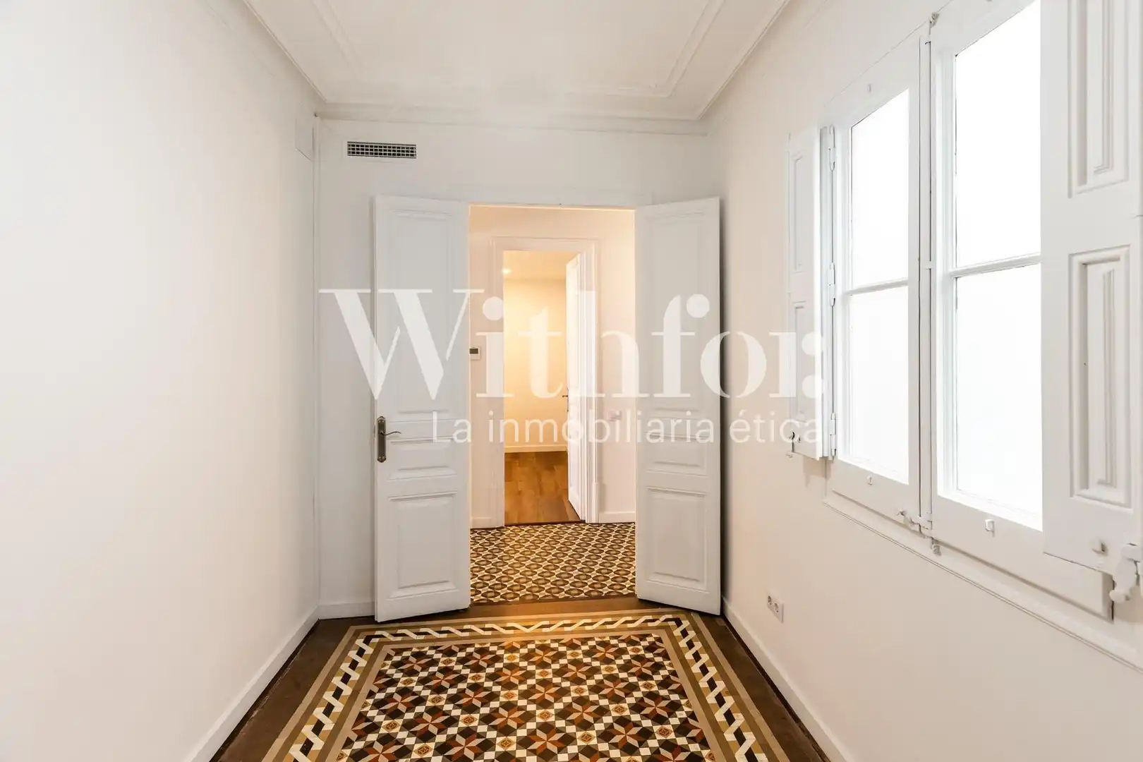 Appartamento con terrazza in affitto a Carrer de València, imagen 34