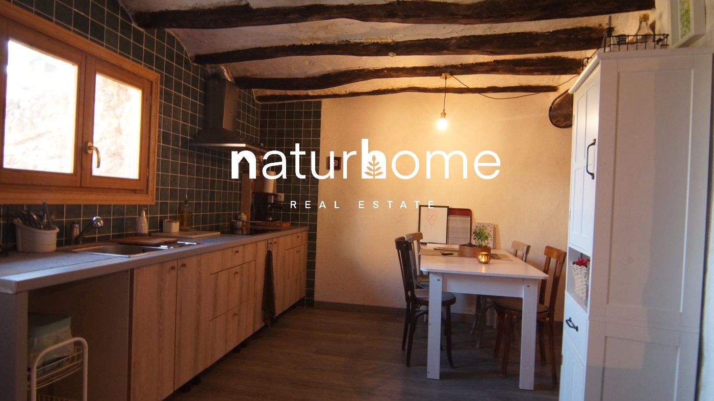 Kitchen of Single-family semi-detached for sale in El Molar (Tarragona)  with Private garden and Oven