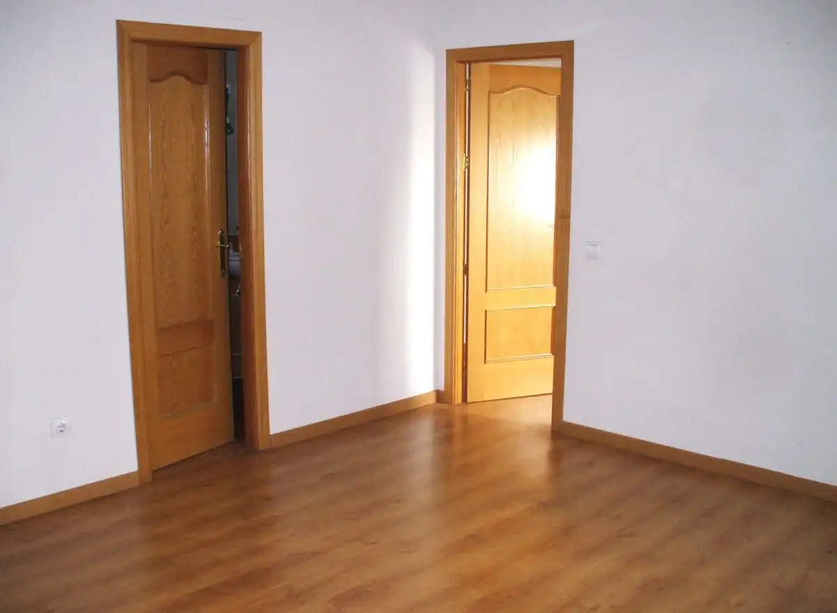 Office space with lift to rent in RAMON Y CAJAL, imagen 4