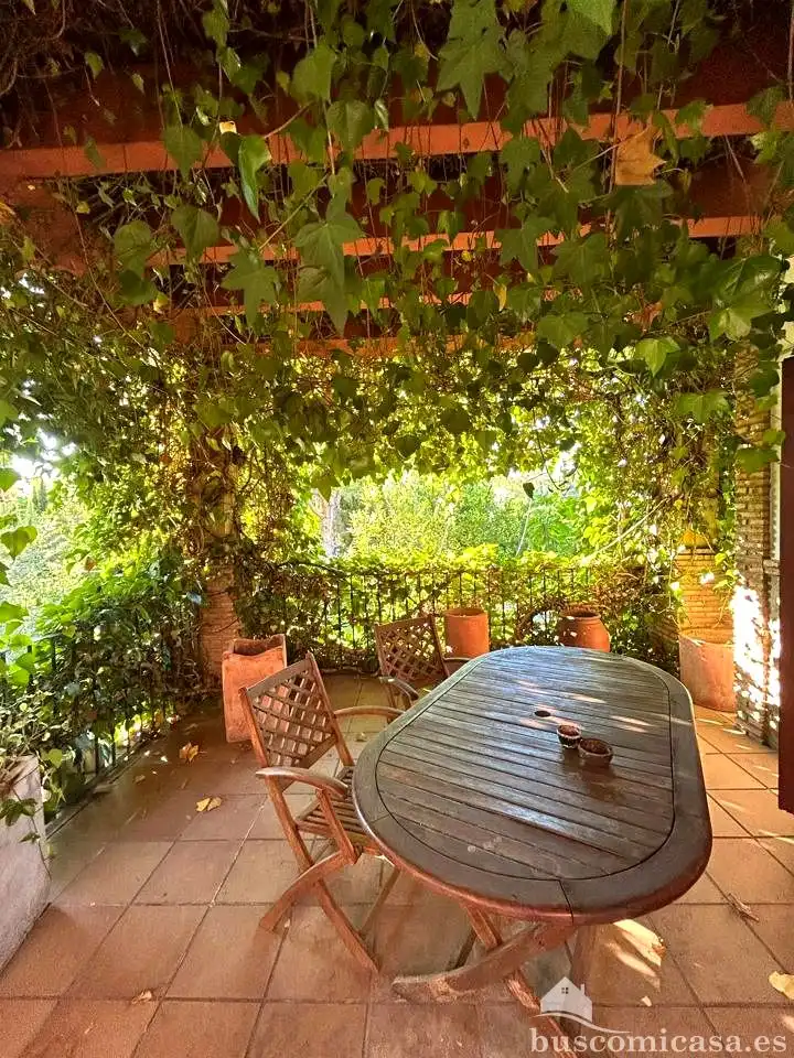 Terrassa de Casa adosada en venda en Linares amb Aire condicionat, Jardí privat i Terrassa