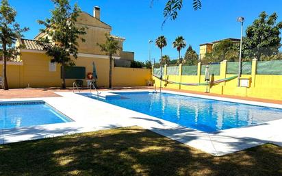 Piscina de Casa adosada en venda en Málaga Capital amb Aire condicionat, Calefacció i Piscina comunitària