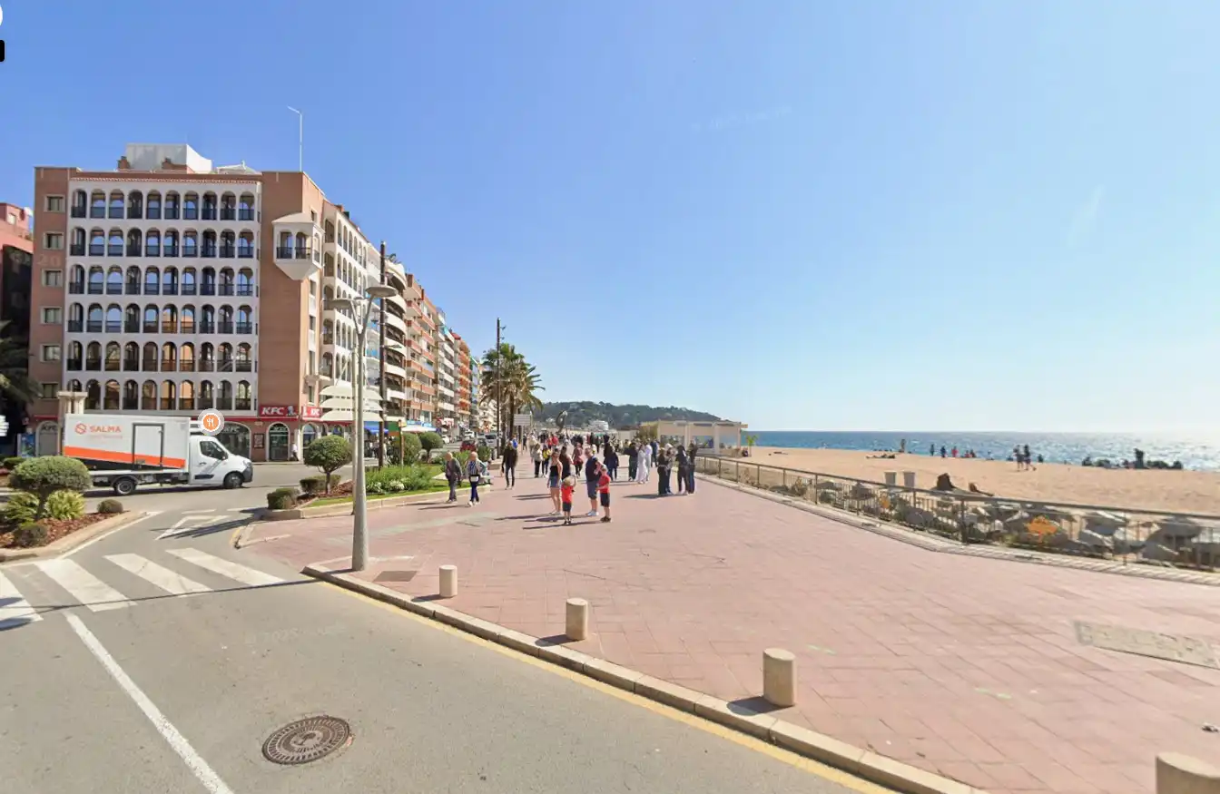 Vista exterior de Pis en venda en Lloret de Mar