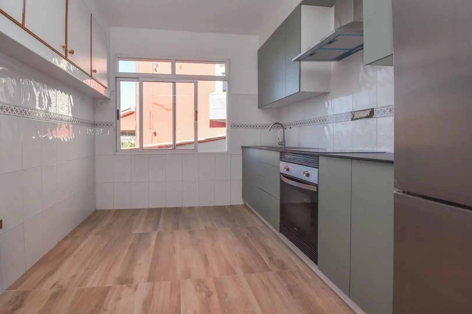 Kitchen of Flat for rent in Cambre , A Coruña