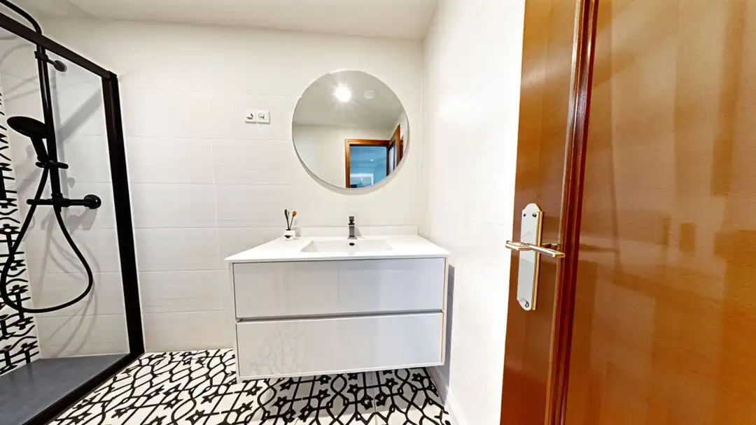 Bany de Pis en venda en Madrid amb Aire condicionat i Calefacció