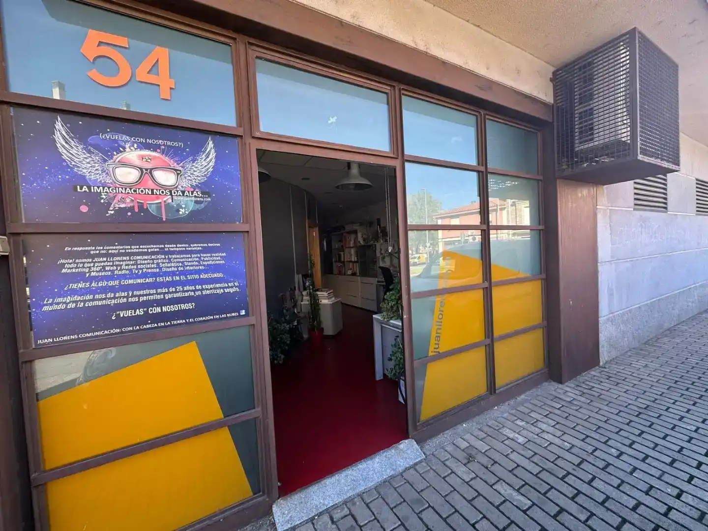 Study for sale in Salamanca Capital  with Air Conditioner