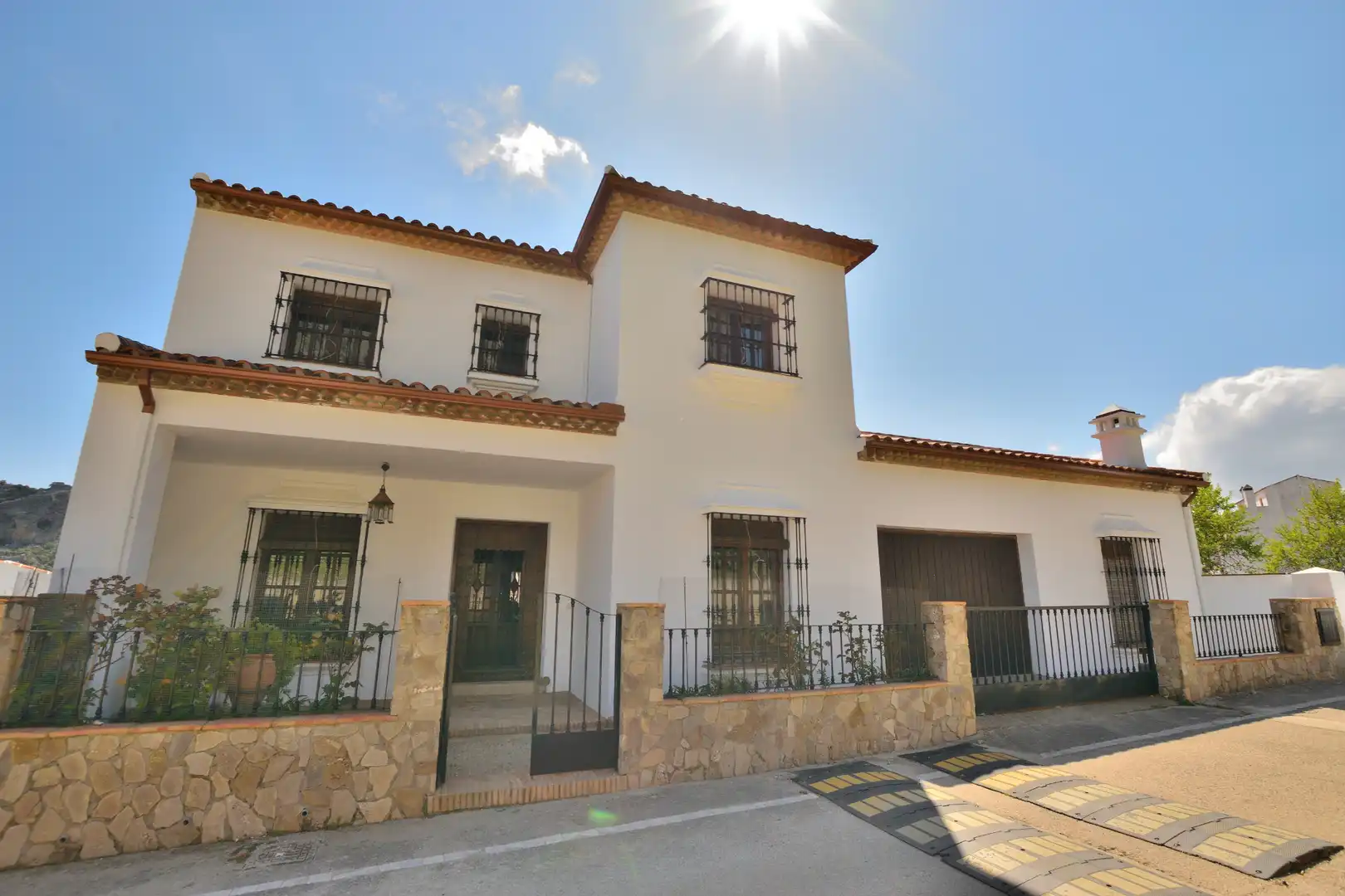 Villa mit Terrasse zum Verkauf in Avenida Europa 78