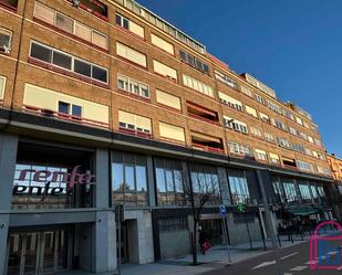 Exterior view of Flat to rent in León Capital   with Terrace