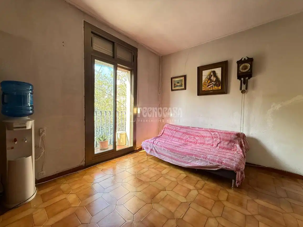 Habitación de Piso en venta en Barcelona con Calefacción y Balcón