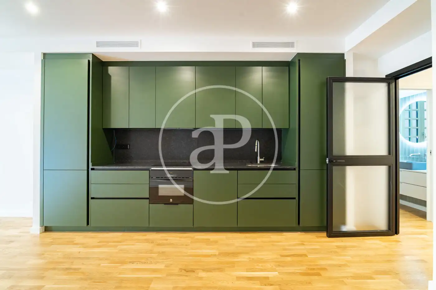 Attique neuf avec ascenseur à vendre à Carrer Comtal 32, imagen 6