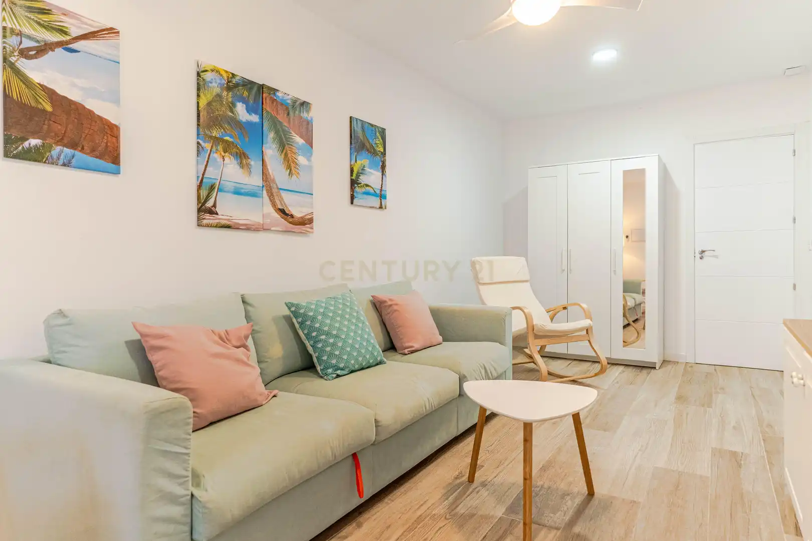 Sala de estar de Casa o chalet en venta en Almuñécar con Aire acondicionado, Lavadora y Microondas