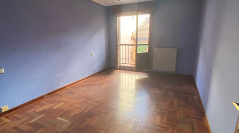 Foto 5 de Pis en venda a Calle Ramón Alonso Riesgo, Sama, Langreo