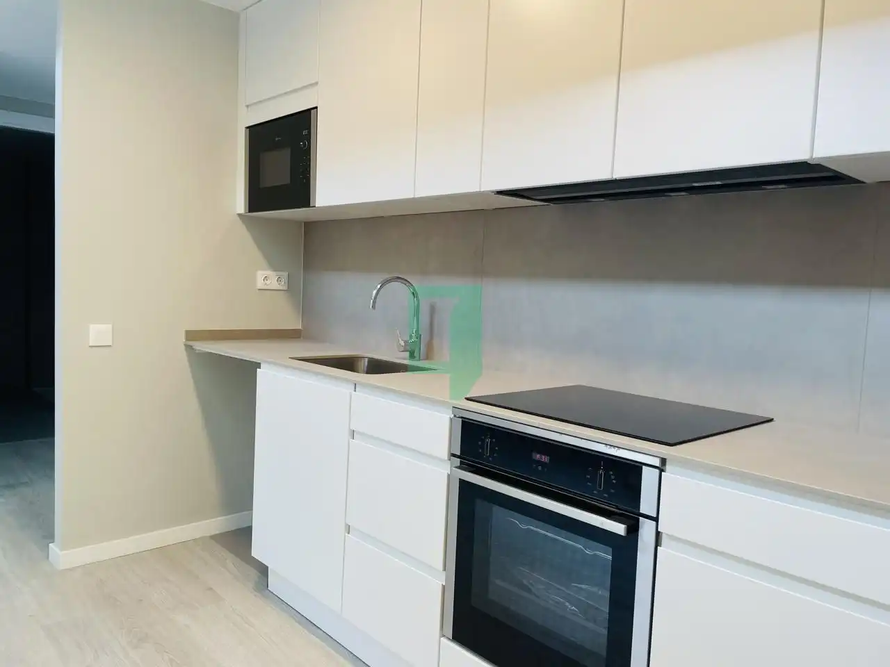 Küche von Maisonette zum Verkauf in Badalona mit Klimaanlage