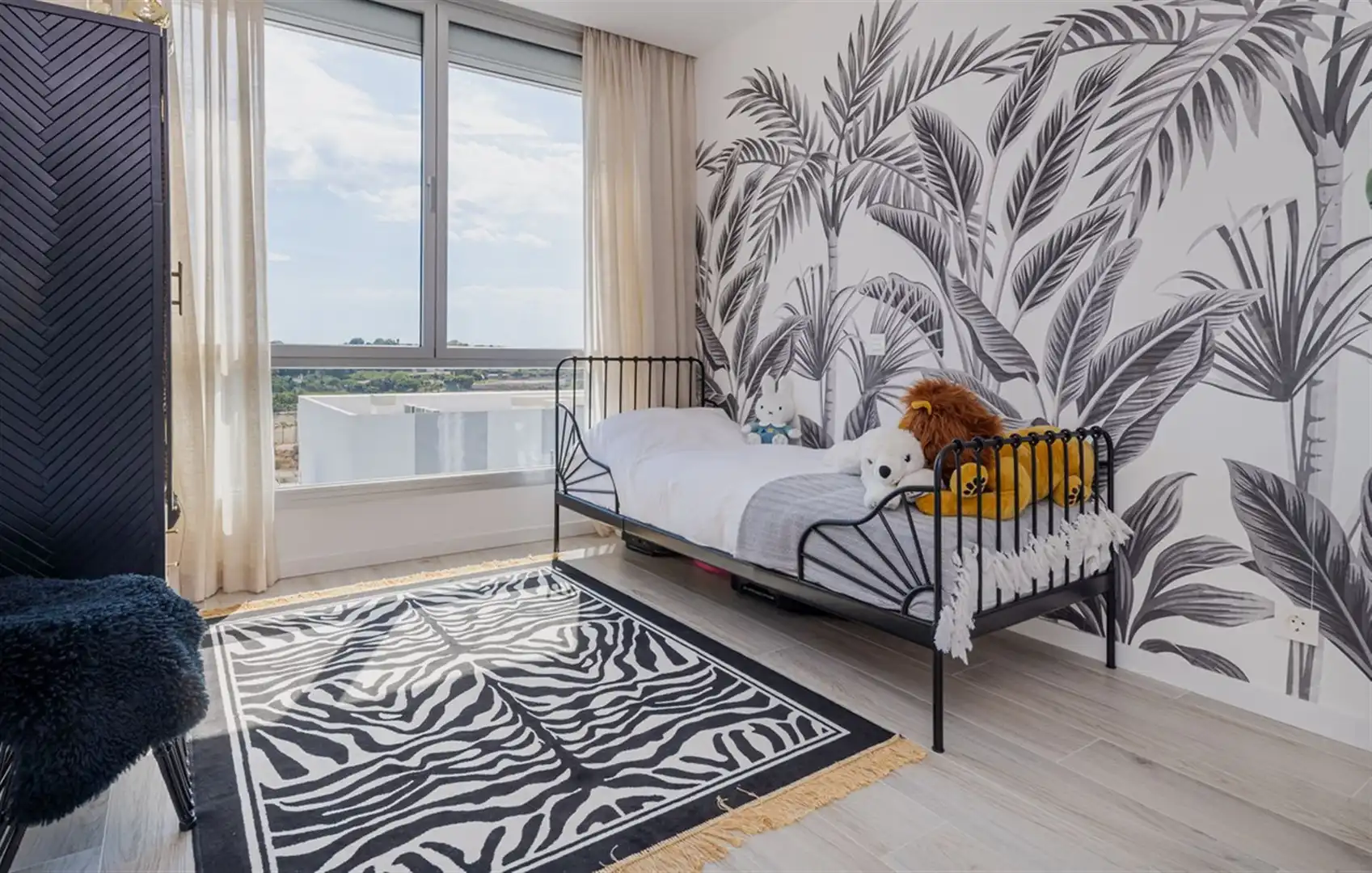 Bedroom of Houses for sale in Estepona  with Air Conditioner and Terrace