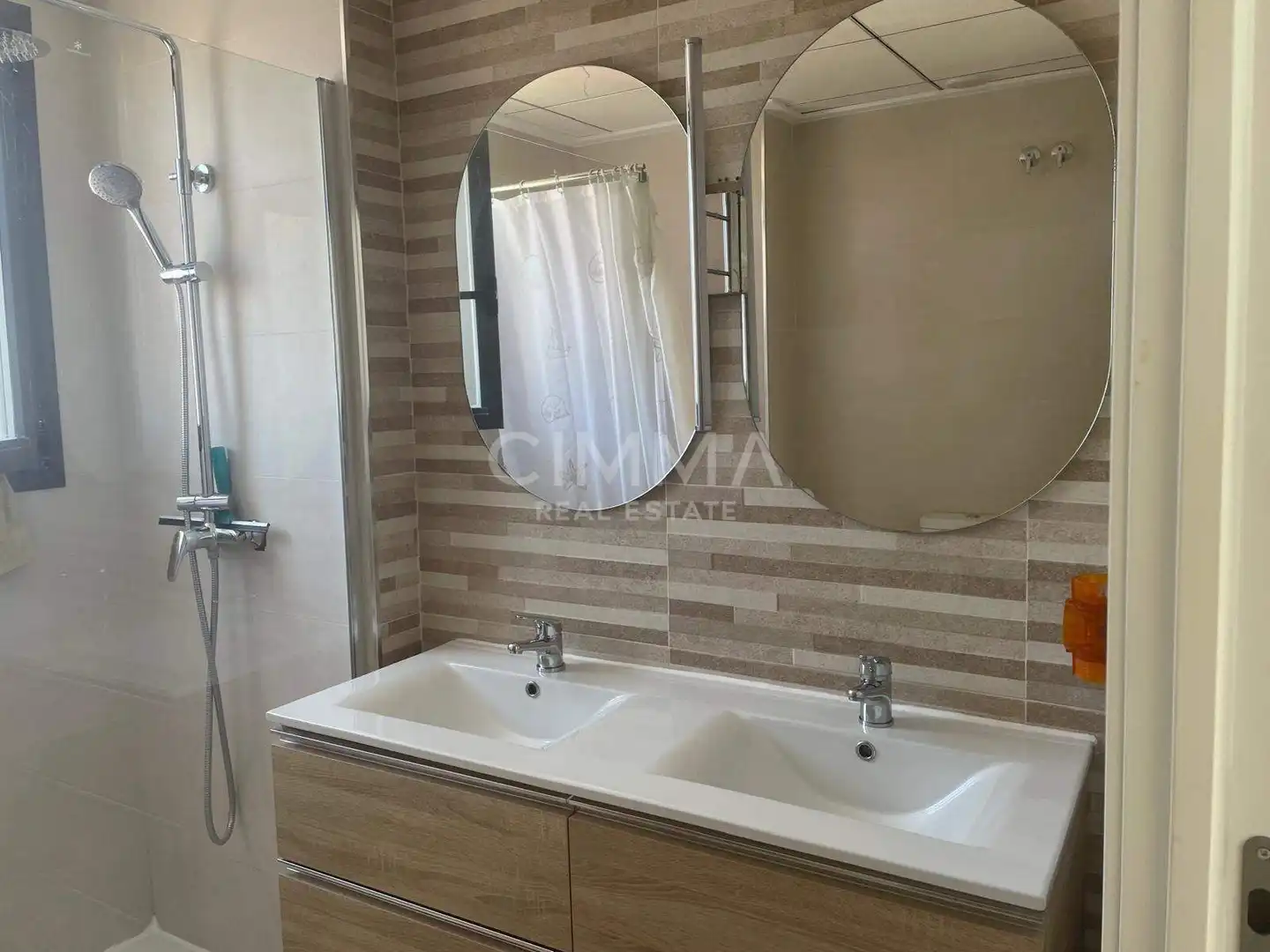 Baño de Casa o chalet en venta en La Nucia con Aire acondicionado, Calefacción y Jardín privado