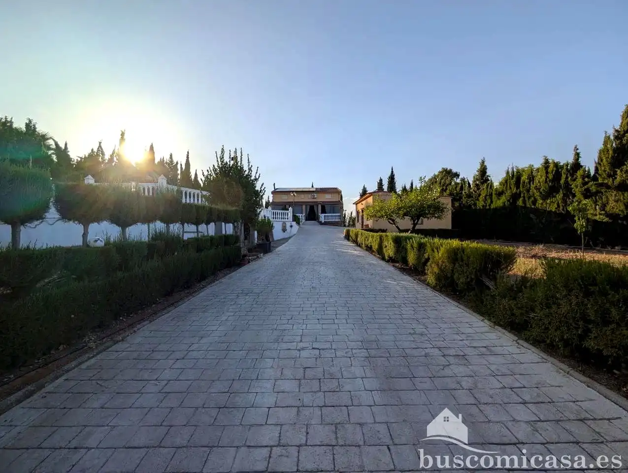 Vista exterior de Finca rústica en venda en Linares amb Aire condicionat, Jardí privat i Traster