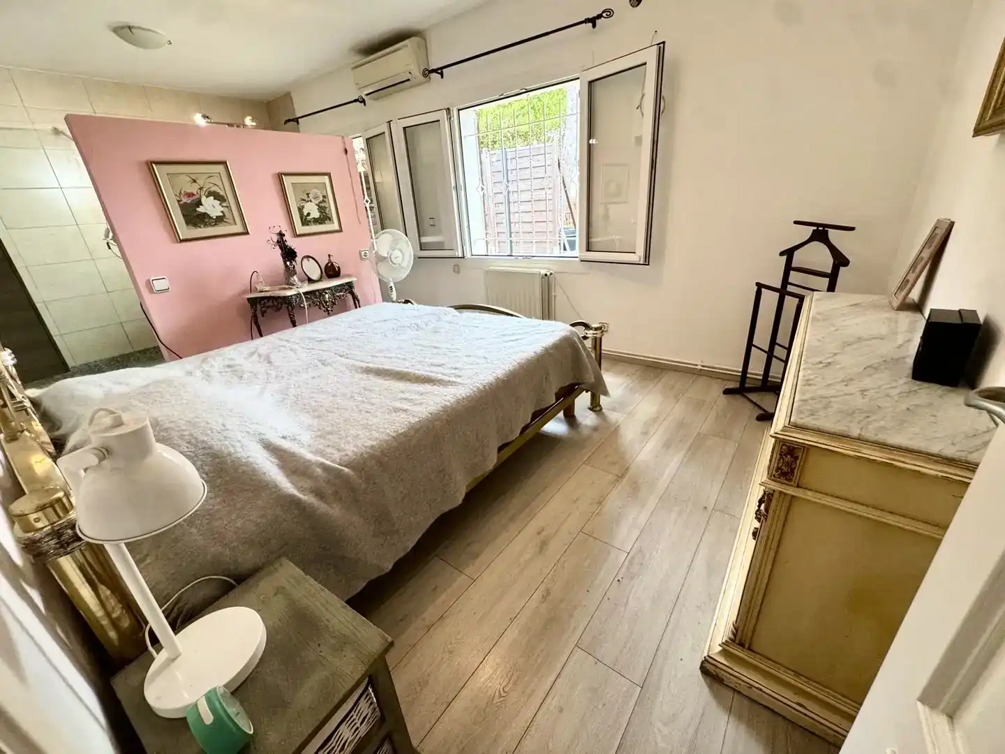 Habitación de Casa o chalet en venta en L'Escala con Balcón