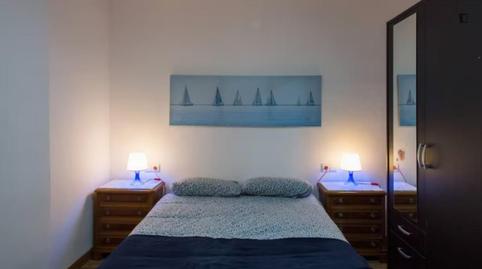 Foto 3 de Apartamento de alquiler en El Turó de la Peira, Barcelona