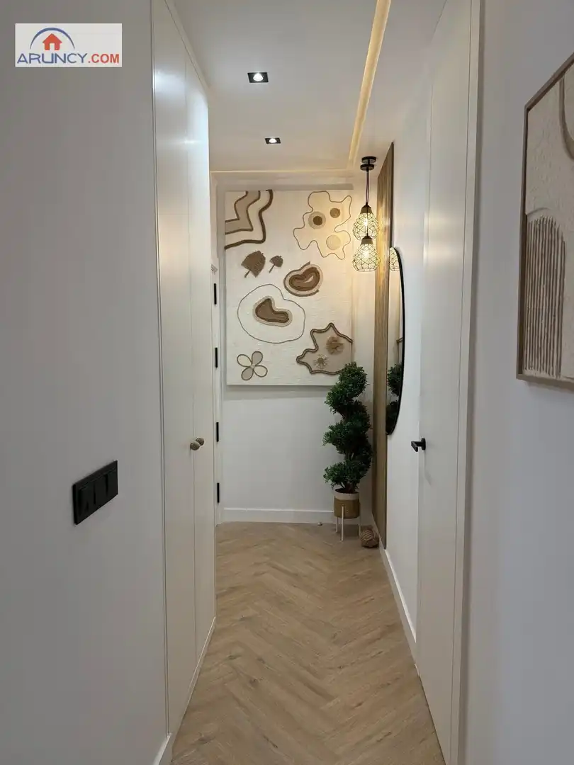 Flat for sale in Sevilla  with Air Conditioner, Heating and Furnished