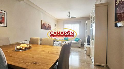 Foto 2 de Casa adosada en venta en La Puebla del Río, Sevilla