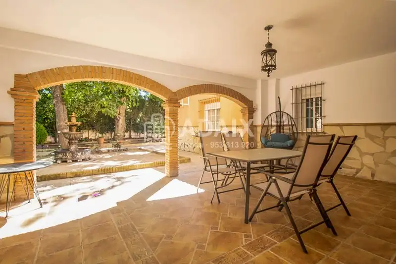 Country homes for sale in Úbeda
