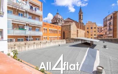Exterior view of Flat for sale in  Barcelona Capital  with Air Conditioner, Heating and Parquet flooring