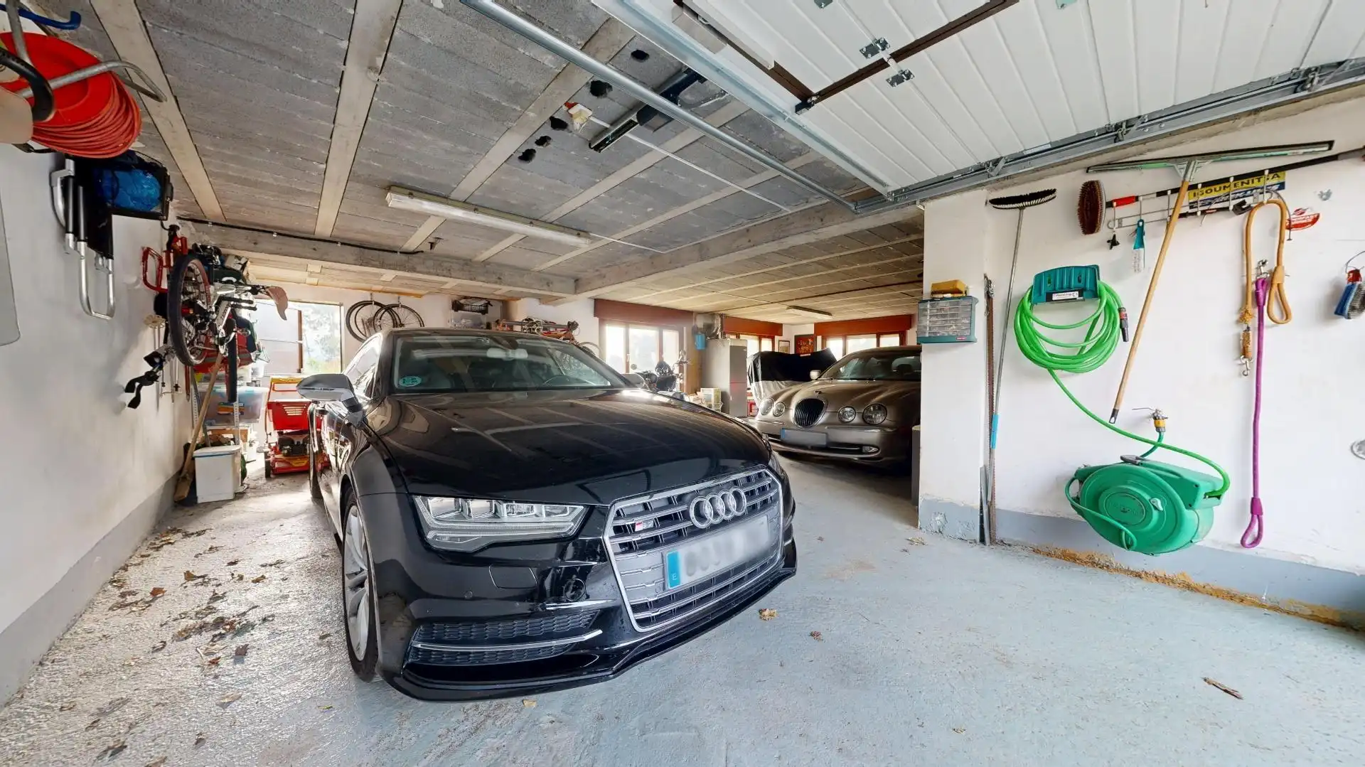 Parking de Casa adosada en venta en Zalla  con Calefacción, Jardín privado y Terraza