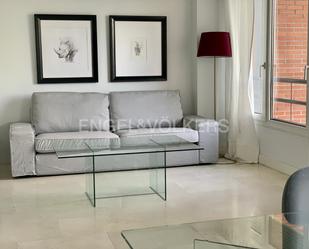 Living room of Apartment for sale in  Madrid Capital  with Air Conditioner, Heating and Storage room